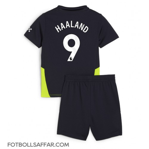 Manchester City Erling Haaland #9 Bortadräkt Barn 2024-25 Kortärmad (+ Korta byxor)